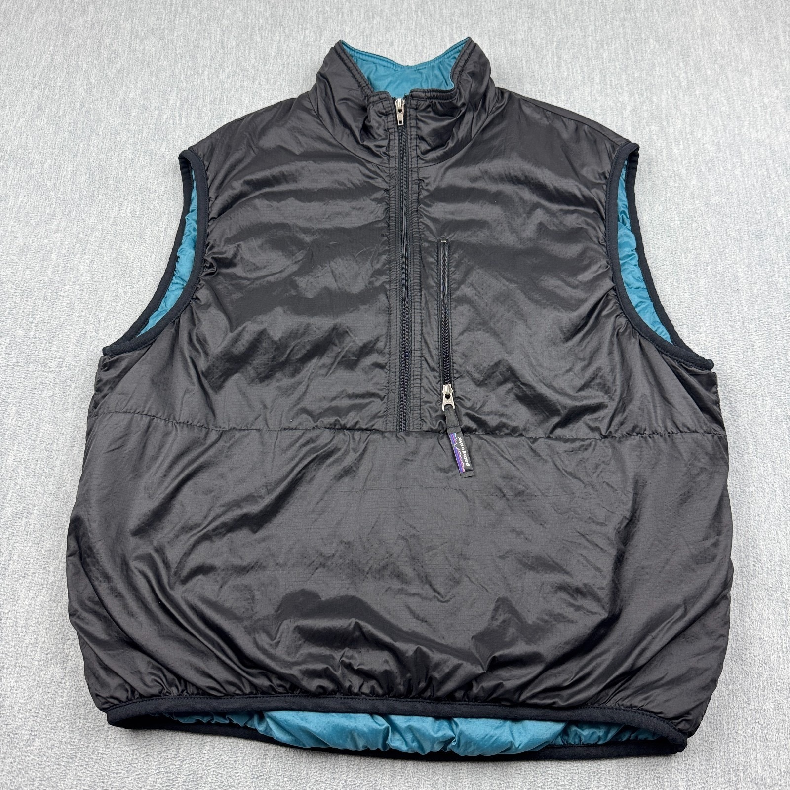 Vintage Patagonia Vest Men Small Puff-Ball Black Blue 1/2 Zip Made In Usa 84012